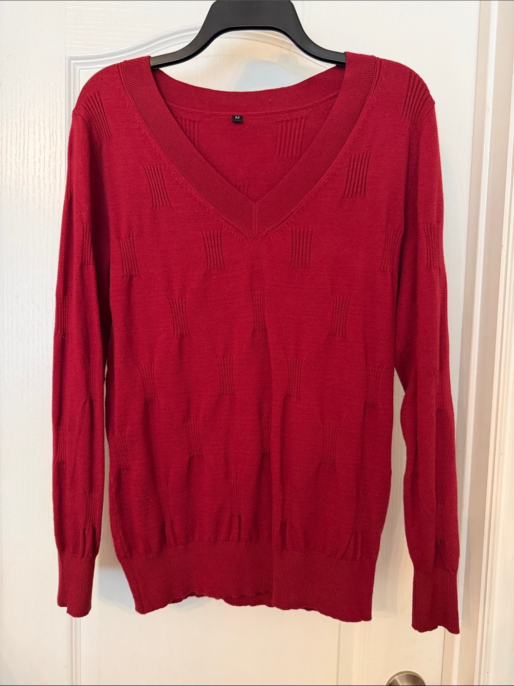 Women's burgundy V-Neck Sweater